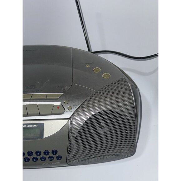 Sony Boombox CFD-S200 Portable CD Cassette Player AM FM Stereo Radio With Remote - Picture 4 of 15